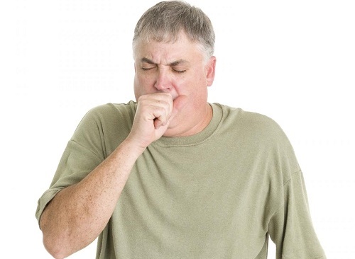 Biểu hiện của viêm phổi dễ nhận thấy nhất là gì?