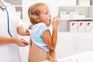 triệu chứng viêm phổi ở trẻ nhỏ